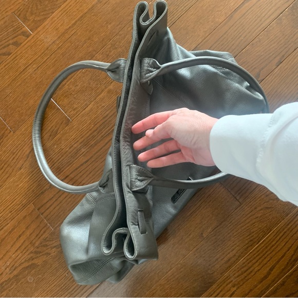 Grey Leather Kenneth Cole Oversized Shoulder Bag - Picture 5 of 10